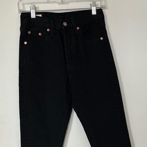 Black high rise Levi's 501 original fit (never worn)